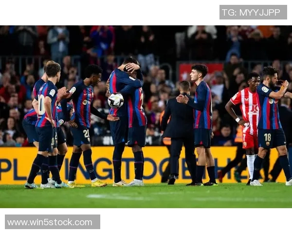 巴萨两名主力因疲劳缺阵奥萨苏纳曾成功终结巴萨连胜纪录